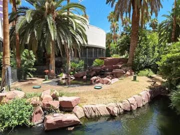 Flamingo Wildlife Habitat