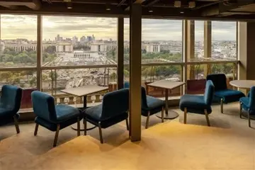 Madame Brasserie - Tour Eiffel